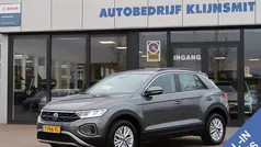 Gebruikt 2023 VW T-Roc Life SUV | € 23.750 (Goede deal)