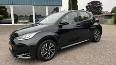 Zwart Gebruikt 2020 Toyota Yaris Edition Hatchback | € 18.495 (Goede deal)