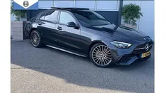 Gebruikt 2023 Mercedes C200 AMG line Sedan | € 50.999 (Eerlijke prijs)