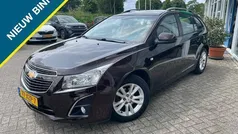 Bruin, metallic lak Gebruikt 2012 Chevrolet Cruze LTZ Stationwagen | € 5.950 (Eerlijke prijs)