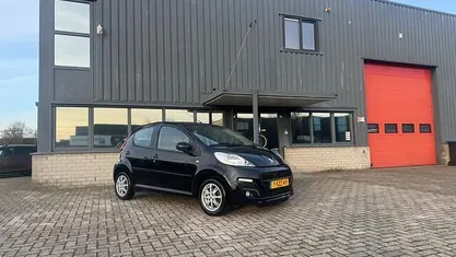 Occasion Peugeot 107 Active 68 PK (50 kW) 2014 Hatchback