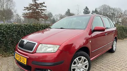 Occasion 2005 Skoda Fabia Elegance Stationwagen | € 1.299 (Eerlijke prijs)