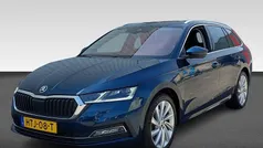 Blauw Gebruikt 2021 Skoda Octavia Business Line Stationwagen | € 20.930 (Eerlijke prijs)