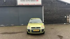Groen Gebruikt 2007 Ford Fusion MPV | € 1.695 (Eerlijke prijs)
