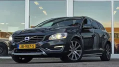 Gebruikt 2014 Volvo V60 R-Design Stationwagen | € 8.244 (Goede deal)