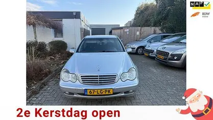 Grijs Occasion 2003 Mercedes C180 Classic Sedan | € 2.200 (Eerlijke prijs)