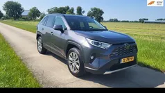 Grijs Gebruikt 2019 Toyota RAV4 Executive SUV | € 28.950 (Eerlijke prijs)