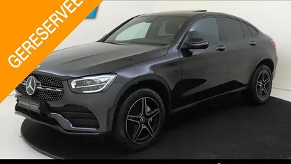Grijs Gebruikt 2023 Mercedes GLC300 Business Coupé | € 56.945 (Goede deal)