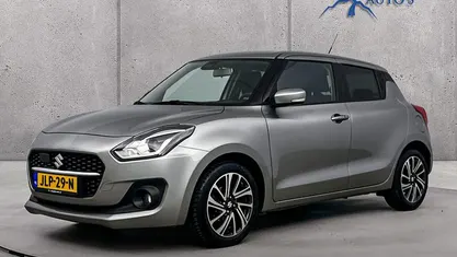 Occasion 2023 Suzuki Swift Style Hatchback | € 19.800 (Eerlijke prijs)