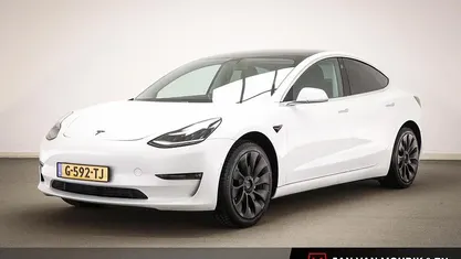 Occasion 2019 Tesla Model 3 Long Range AWD Sedan | € 21.695 (Eerlijke prijs)