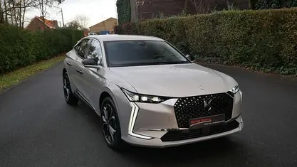 Grijs Gebruikt 2024 DS Automobiles DS4 Sedan | € 28.500 (Goede deal)