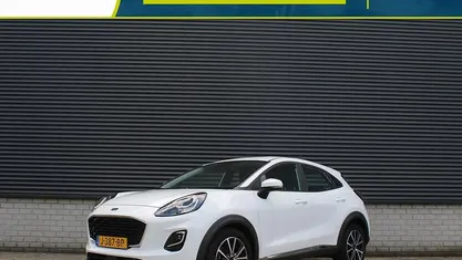 Wit Gebruikt 2020 Ford Puma Titanium SUV | € 17.945 (Eerlijke prijs)