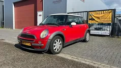 Gebruikt 2002 Mini ONE Salt Hatchback | € 1.799 (Eerlijke prijs)