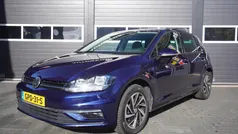 Blauw Gebruikt 2018 VW Golf VII Highline Hatchback | € 17.950 (Goede deal)