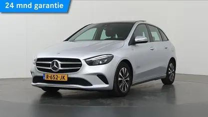 Grijs Occasion 2022 Mercedes B180 Business MPV | € 29.850 (Eerlijke prijs)