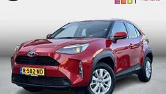 Rood Gebruikt 2022 Toyota Yaris Cross Active SUV | € 24.499 (Goede deal)