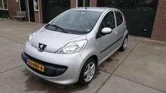 Gebruikt 2009 Peugeot 107 Hatchback | € 3.750 (Eerlijke prijs)