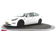 Wit Gebruikt 2022 Tesla Model 3 Standard Range Sedan | € 27.850 (Eerlijke prijs)