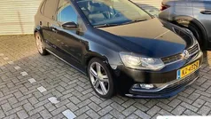 Zwart Gebruikt 2017 VW Polo Comfortline Hatchback | € 10.895 (Eerlijke prijs)