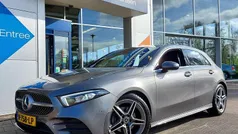 Grijs Gebruikt 2020 Mercedes A180 Business Hatchback | € 26.450 (Eerlijke prijs)