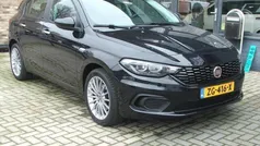 Zwart, metallic lak Gebruikt 2017 Fiat Tipo Lounge Hatchback | € 9.950 (Goede deal)