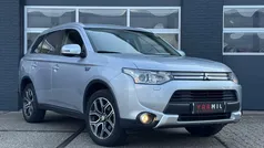 Grijs Gebruikt 2014 Mitsubishi Outlander Edition SUV | € 12.899 (Eerlijke prijs)
