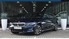 Blauw Gebruikt 2021 BMW 330e Executive Sedan | € 33.950 (Eerlijke prijs)