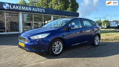 Blauw Gebruikt 2016 Ford Focus Trend Hatchback | € 11.950 (Eerlijke prijs)