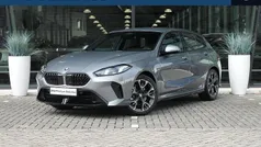 Grijs Gebruikt 2024 BMW 120 Comfort Edition Hatchback | € 41.950 (Eerlijke prijs)