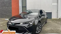 Zwart Gebruikt 2020 Toyota Corolla Business Edition Stationwagen | € 21.150 (Eerlijke prijs)