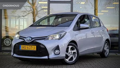 Occasion 2015 Toyota Yaris Hybrid Trend Hatchback | € 11.995 (Eerlijke prijs)