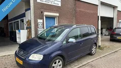Blauw Gebruikt 2005 VW Touran Highline MPV | € 1.749 (Eerlijke prijs)