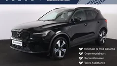 Zwart Gebruikt 2023 Volvo XC40 Plus SUV | € 42.900 (Eerlijke prijs)
