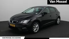 Zwart Gebruikt 2020 Seat Leon Style Hatchback | € 15.900 (Eerlijke prijs)