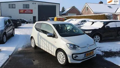 Occasion 2012 VW up! high up! Hatchback | € 5.200 (Eerlijke prijs)