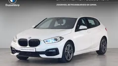 Wit Gebruikt 2019 BMW 118 Executive Hatchback | € 22.750 (Eerlijke prijs)