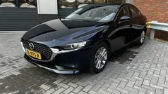 Blauw Gebruikt 2019 Mazda 3 Comfort Sedan | € 13.950 (Eerlijke prijs)