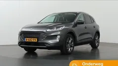Gebruikt 2021 Ford Kuga Titanium SUV | € 23.835 (Eerlijke prijs)