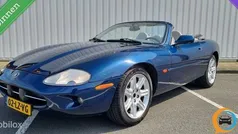 Blauw Gebruikt 1998 Jaguar XK8 Cabriolet | € 10.950 (Eerlijke prijs)