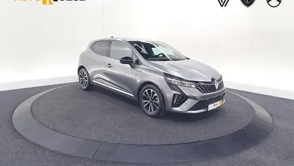 Occasion Renault Clio V Techno 91 PK (66 kW) 2025 Hatchback