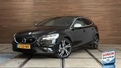 Gebruikt 2017 Volvo V40 R-Design Stationwagen | € 21.890 (Eerlijke prijs)
