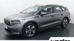 Grijs, metallic lak Gebruikt 2022 Skoda Enyaq iV SUV | € 28.840 (Eerlijke prijs)