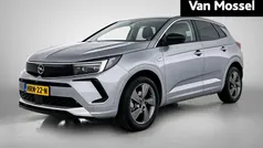 Grijs Gebruikt 2023 Opel Grandland X Business Elegance SUV | € 25.940 (Eerlijke prijs)