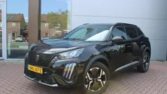 Zwart Gebruikt 2024 Peugeot 2008 Allure SUV | € 24.800 (Eerlijke prijs)