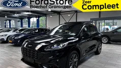Zwart Gebruikt 2024 Ford Kuga ST-Line X SUV | € 38.890 (Eerlijke prijs)
