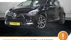 Zwart Gebruikt 2018 Renault Clio IV LIMITED Hatchback | € 9.925 (Eerlijke prijs)
