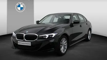 Occasion 2024 BMW 318 Shadowline Sedan | € 34.900 (Super prijs)