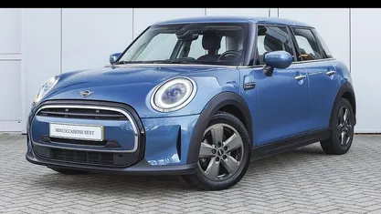 Gebruikt 2023 Mini Cooper Classic Hatchback | € 24.450 (Eerlijke prijs)
