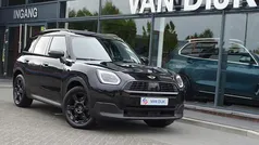 Zwart Gebruikt 2024 Mini Countryman Classic SUV | € 41.850 (Goede deal)