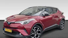Rood Gebruikt 2020 Toyota C-HR Style SUV | € 20.430 (Eerlijke prijs)